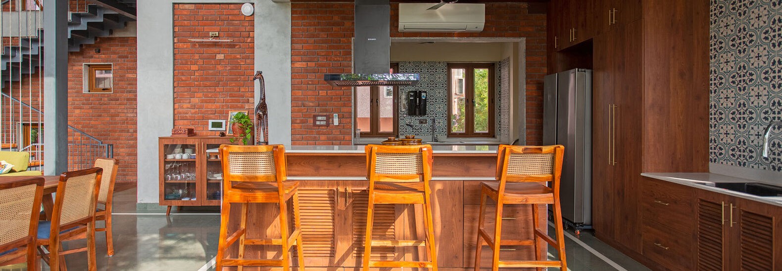 bioclimatic-home-in-india-operates-on-solar-energy