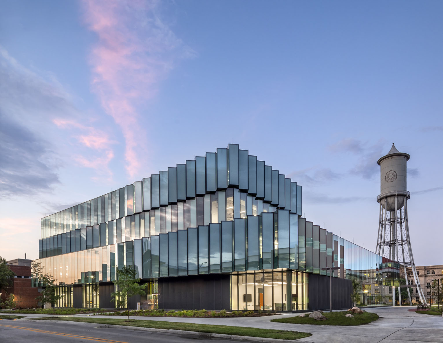 iowa-state-university-building-features-pleated-glass-facade