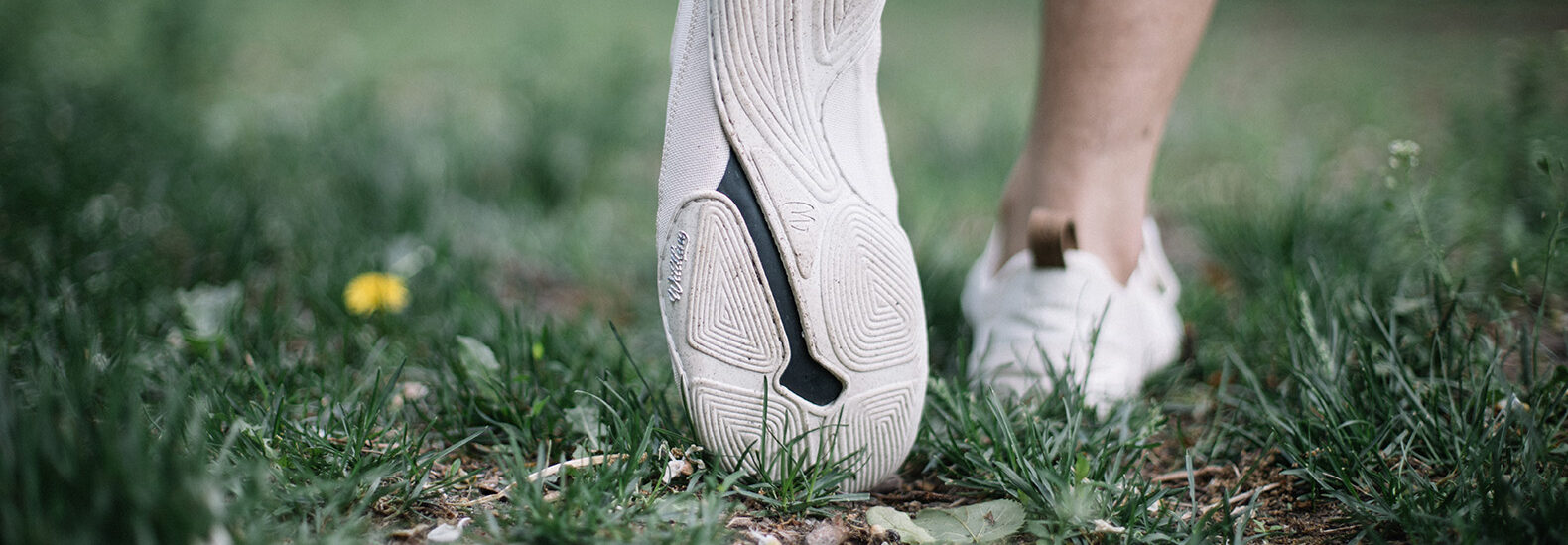 regenerative-shoes-that-are-made-out-of-hemp,-washi-and-more