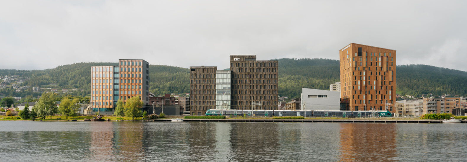 sporx-office-building-offers-a-modern-timber-design