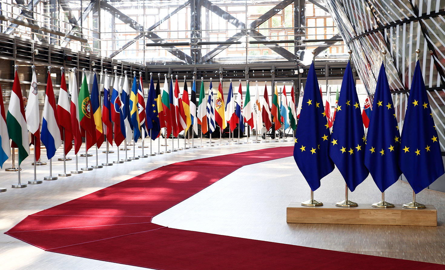 what-you-need-to-know-about-the-eu’s-new-decarbonization-plan