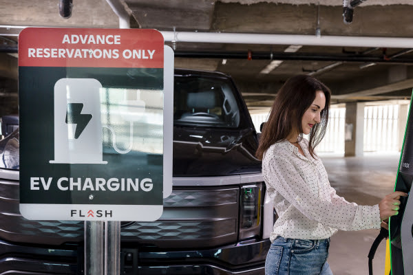 electrifying-the-parking-lots-of-the-future