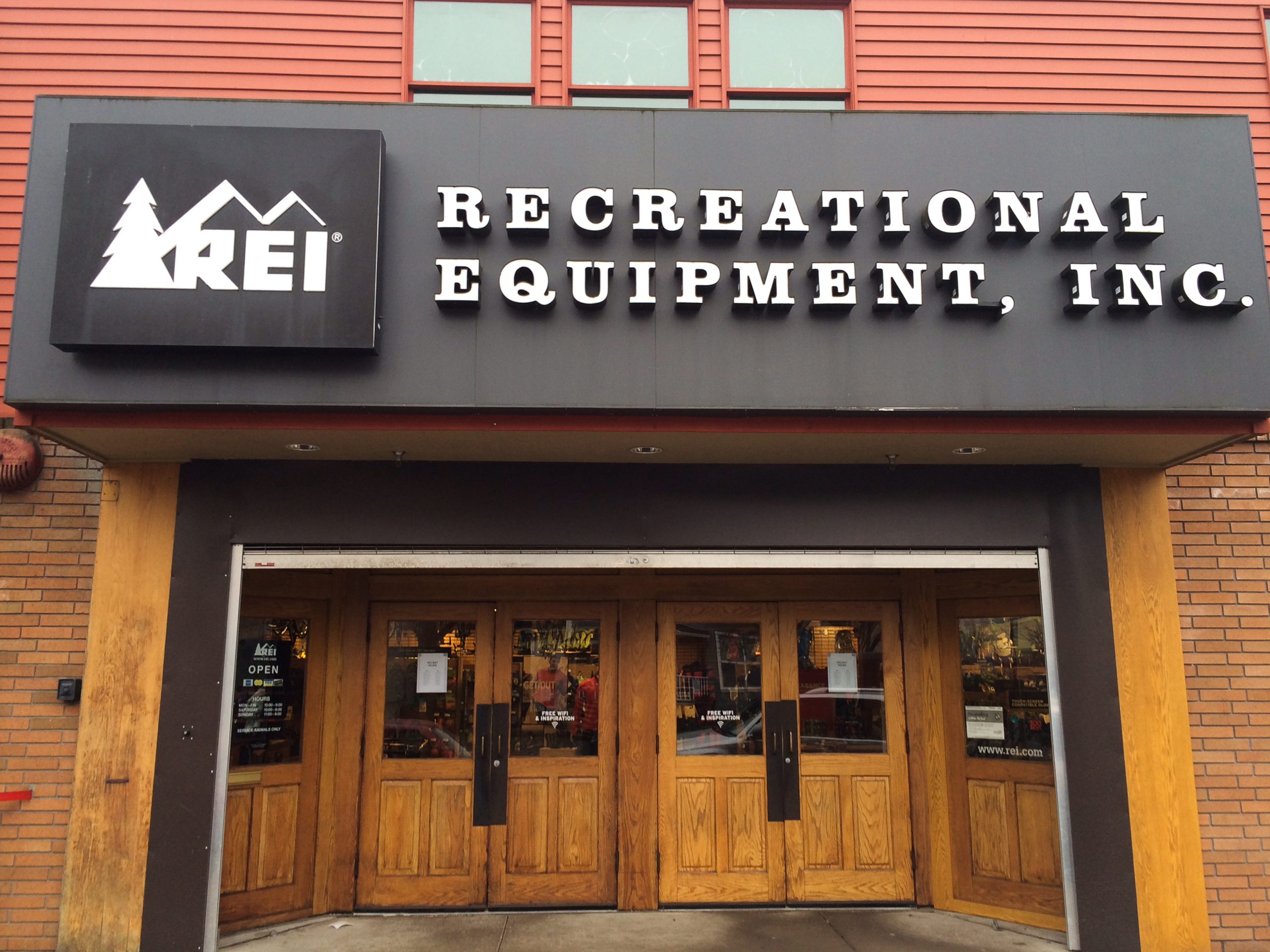 rei’s-renewable-energy-goal-climbs-to-new-heights