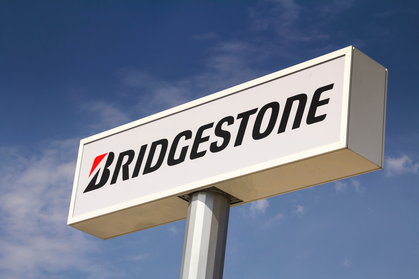 bridgestone-debuts-tire-made-with-75%-recycled-and-renewable-materials