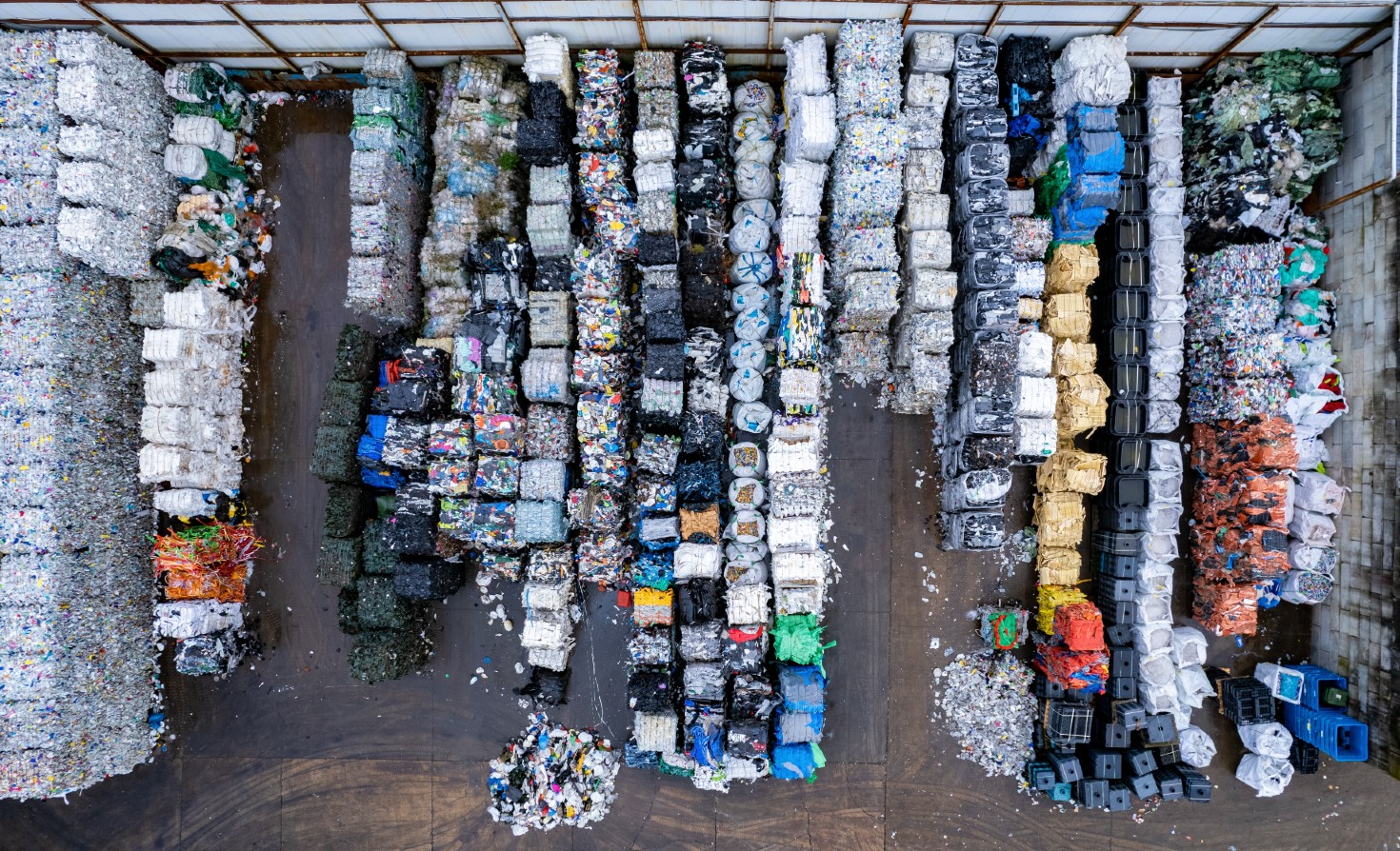 as-plastics-pile-up,-can-‘advanced’-recycling-cut-the-waste?