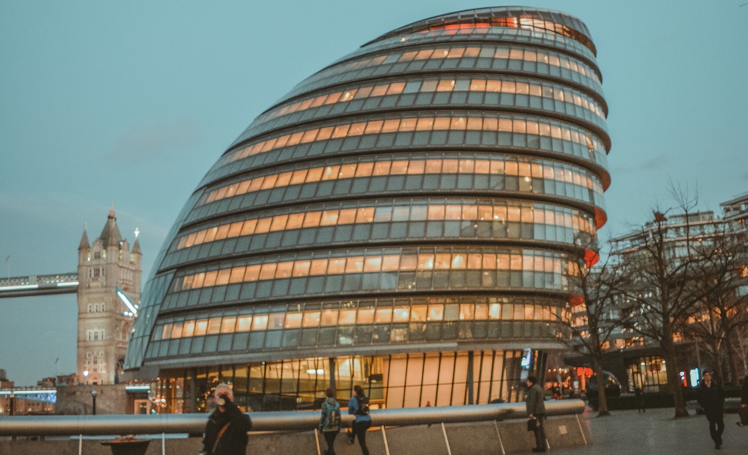what-has-the-inflation-reduction-act-done-to-the-green-economy-in-the-uk?