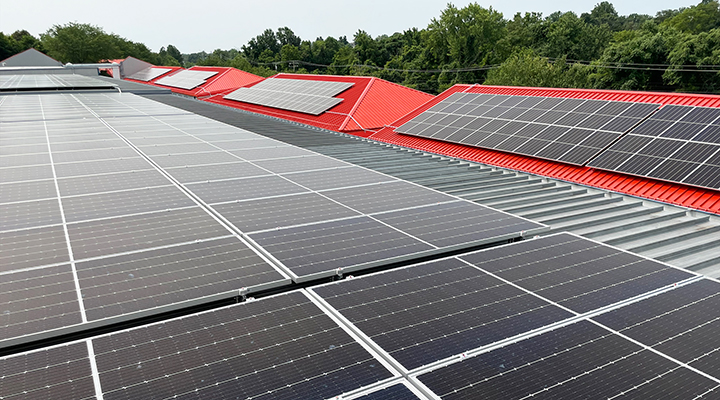 public-storage-is-backing-130-community-solar-projects.-here’s-why