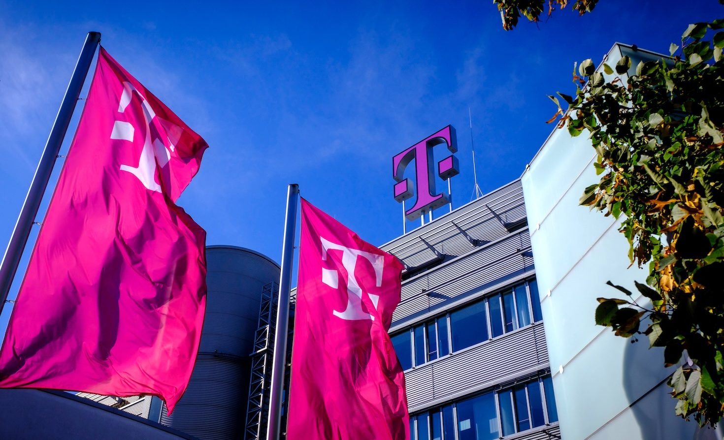 philips’-sustainability-chief-switches-to-deutsche-telekom 