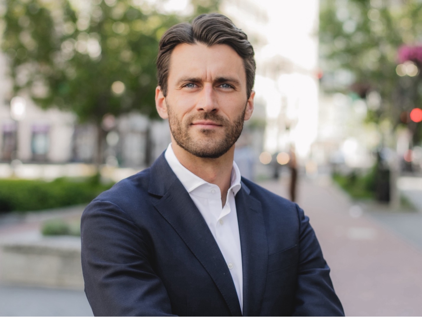 uber-taps-mercedes-exec-as-global-head-of-electrification-and-sustainability