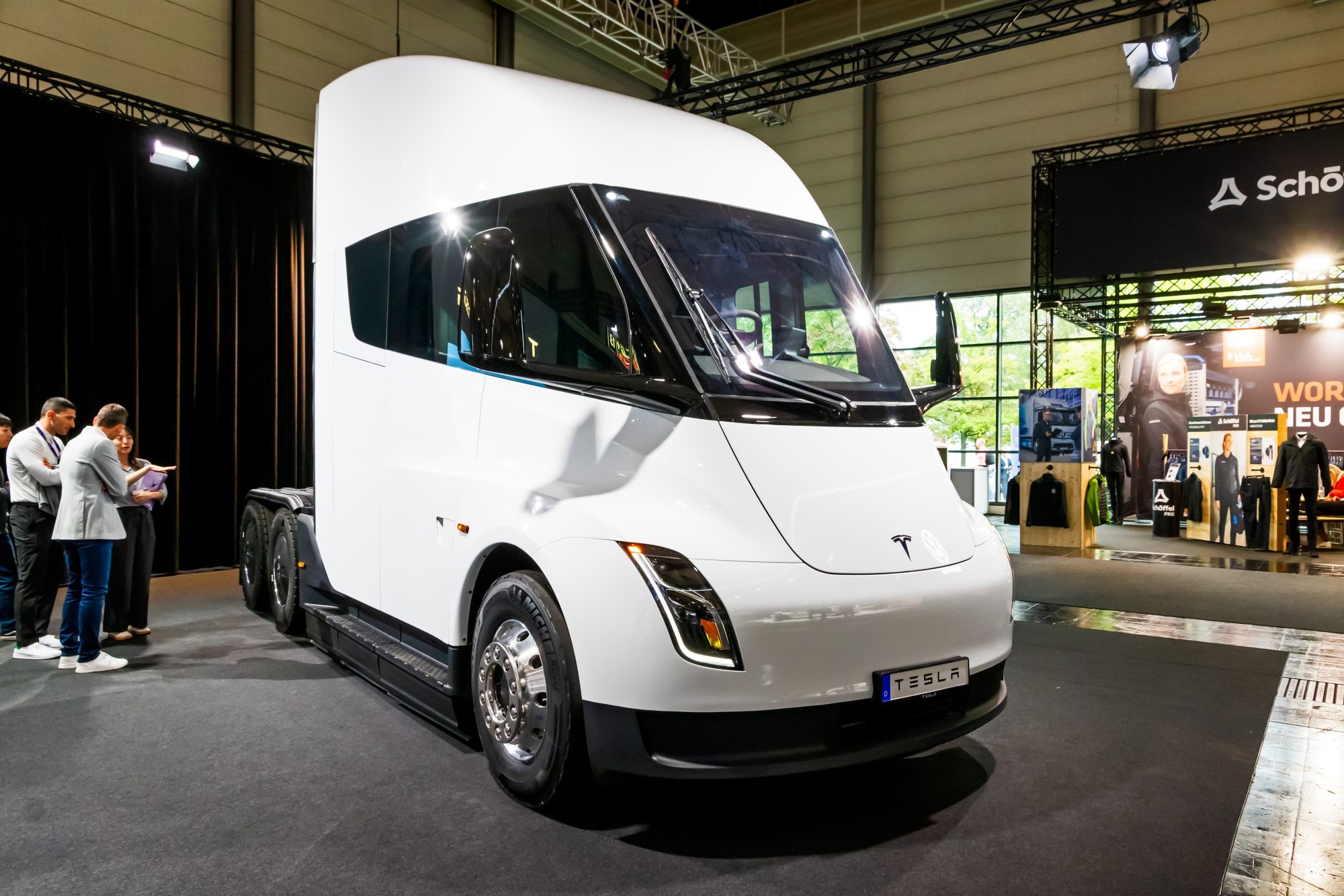 amazon,-ebay-and-etsy-help-put-tesla-trucks-on-the-road